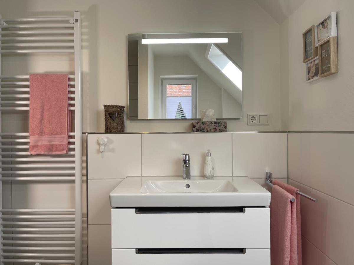 Am Kutterhafen 21 - Haus Joost Villa Fedderwardersiel Exteriör bild