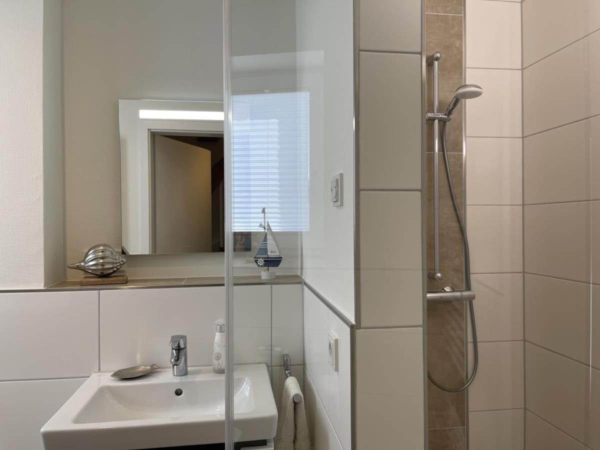 Am Kutterhafen 21 - Haus Joost Villa Fedderwardersiel Exteriör bild